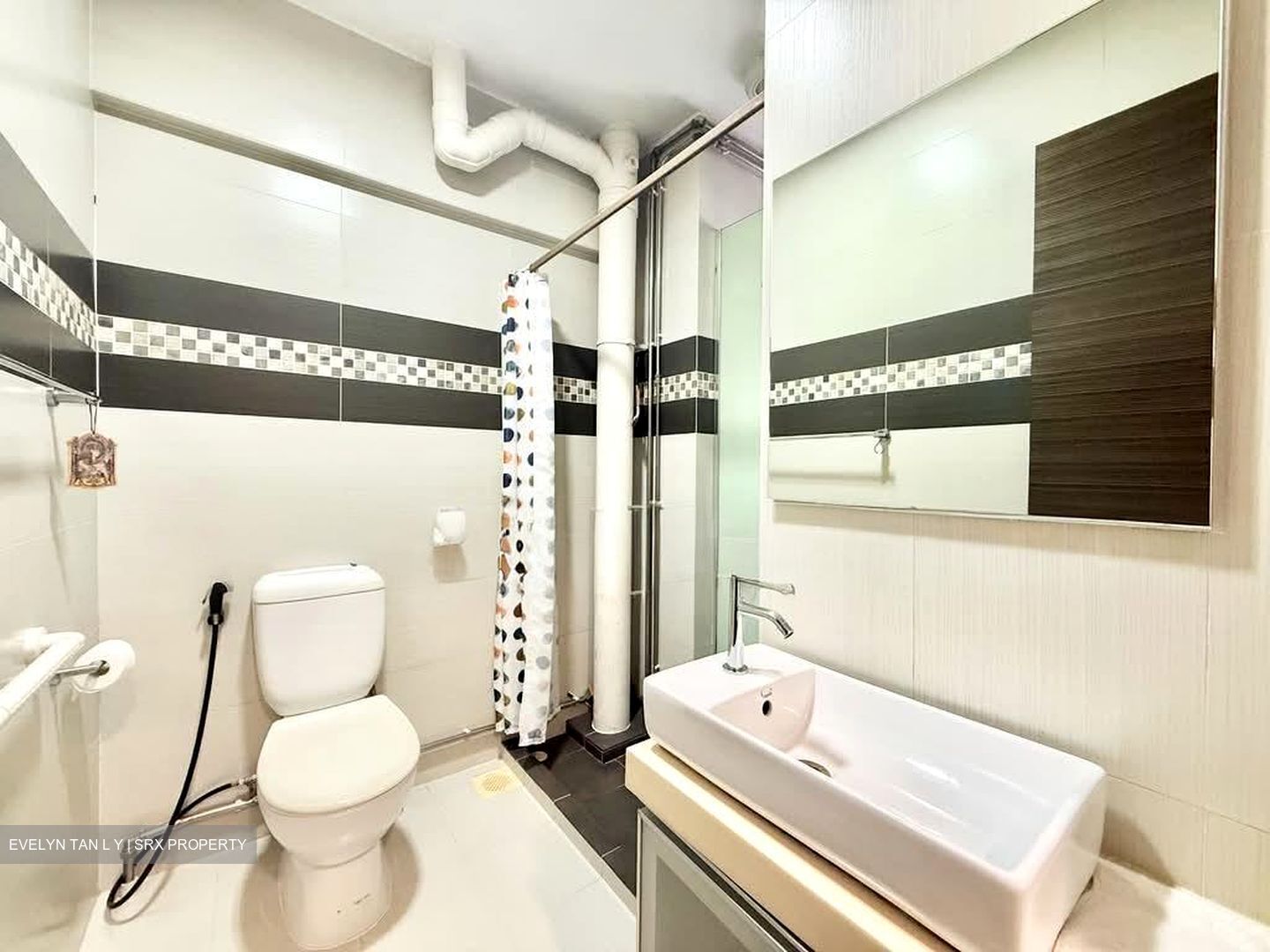 Blk 160 Siglap East (Bedok), HDB Executive #545800921